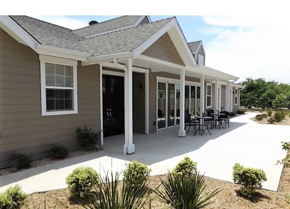 Skyview Gardens is a beautiful, modern option for senior living in Old Town Poway.