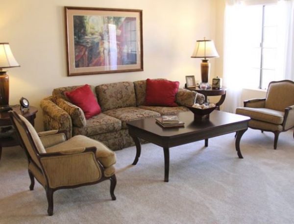 Remington Club of Rancho Bernardo - 5 - apartment living room.JPG