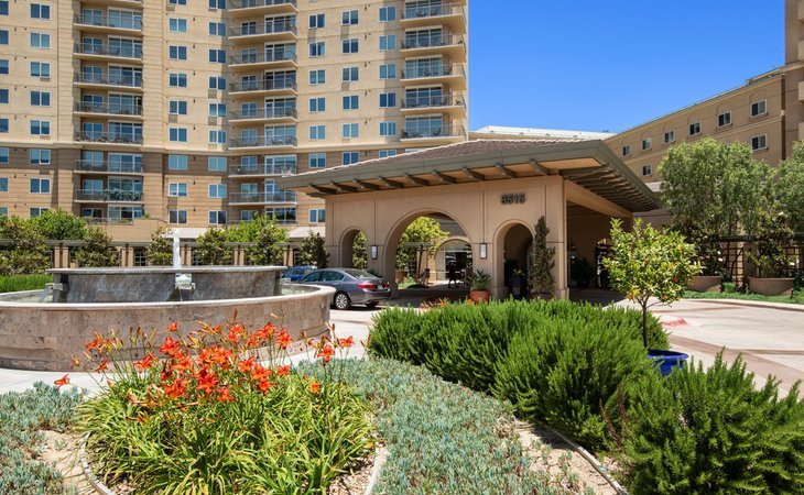 Vi at La Jolla Village is a buy-in Assisted Living community