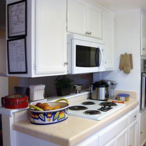 A Mother Theresa Care 4 - kitchen.JPG
