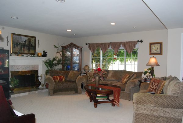 Basia Residential Care, LLC living room.JPG
