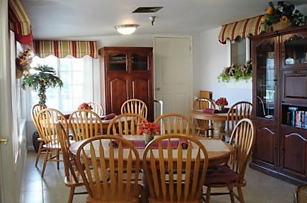 California Homes for Seniors 4 - dining room.JPG