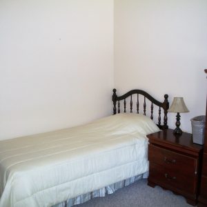 Country Club Manor 5 - private room.JPG