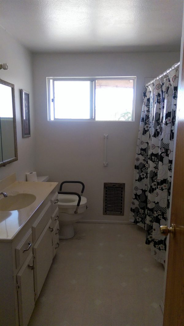 Forest View Guest Home restroom.jpg