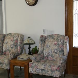 Granny's Place IV 3 - seating area 2.JPG