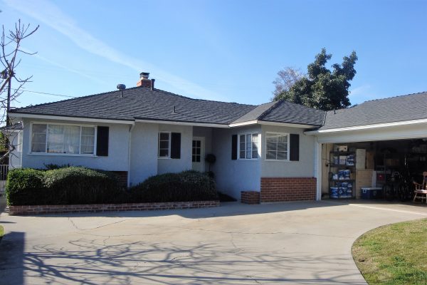 JC Cottages - Hollydale front view.JPG