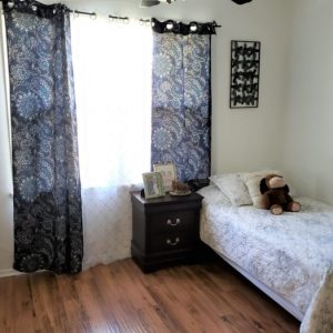 JC Cottages - Lincoln 6 - Private room.jpg