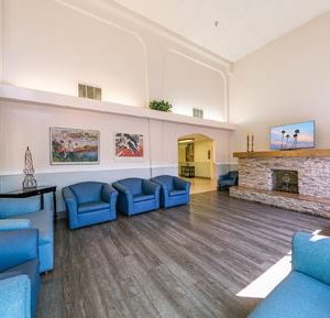 Karlton Residential Care Center 3 - lounge area.JPG