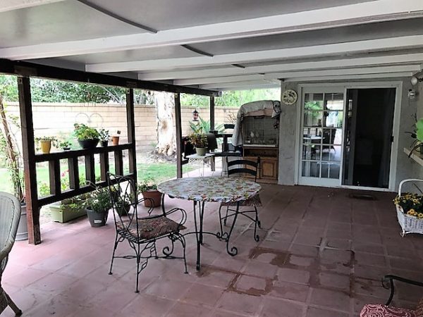 Lake Forest Country Homes II patio.JPG