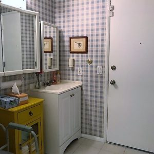 Lake Forest Country Homes II restroom.JPG