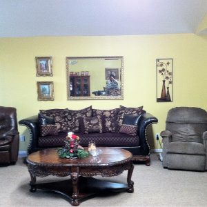 Leriza's Guest Home 3 - living room.JPG