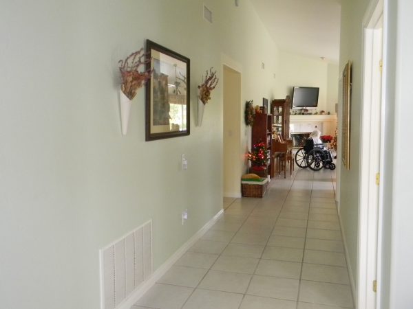 Oak Ranch House hallway.jpg
