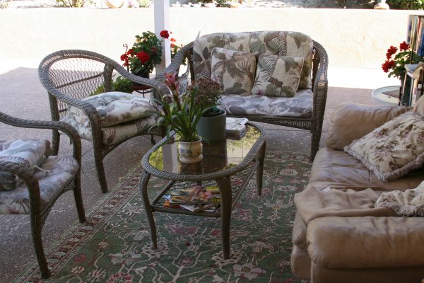 Pacifica Cottage 6 - patio.JPG
