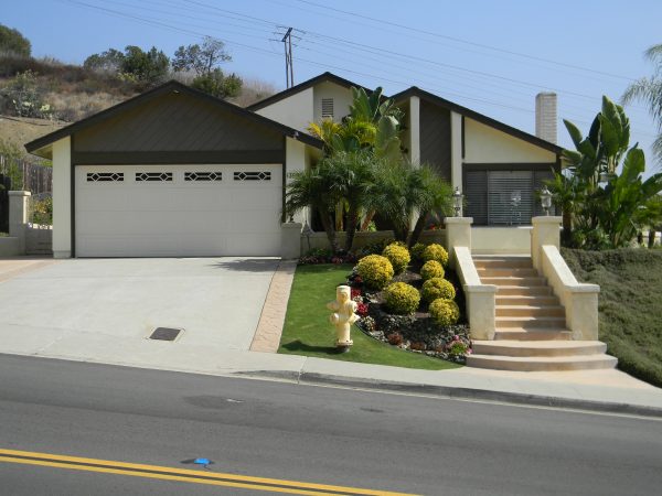 Paseo Guest Home 1 - front view.JPG
