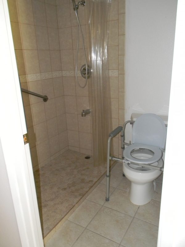 Paseo Guest Home restroom 3.JPG