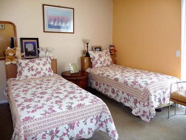 Sunny Hills Villa Elder Care Home 5 - shared room.jpg