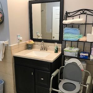Sunny Hills Villa Elder Care Home restroom 3.JPG