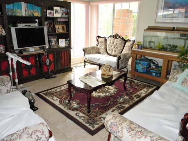 Tierrasanta Vernanel Care Home 3 - living room.JPG