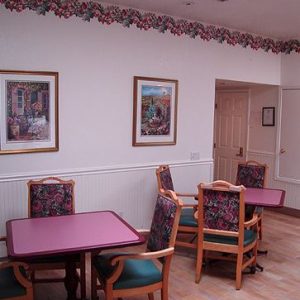 The Heathers - Wintergreen 3 - dining room.JPG