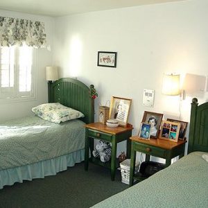 The Heathers - Wintergreen 5 - shared room 2.JPG