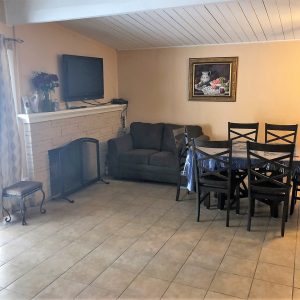 Glenwood Care 3 - dining room.JPG