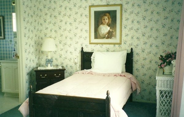 Kaela's Home for Elderly private room.jpg