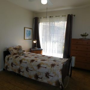 thrive-elder-care-4-private-room.jpg