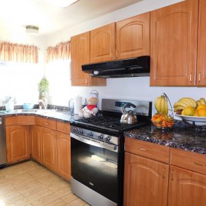 thrive-elder-care-kitchen.jpg