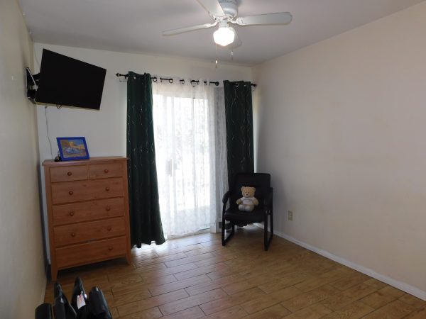 thrive-elder-care-private-room.jpg