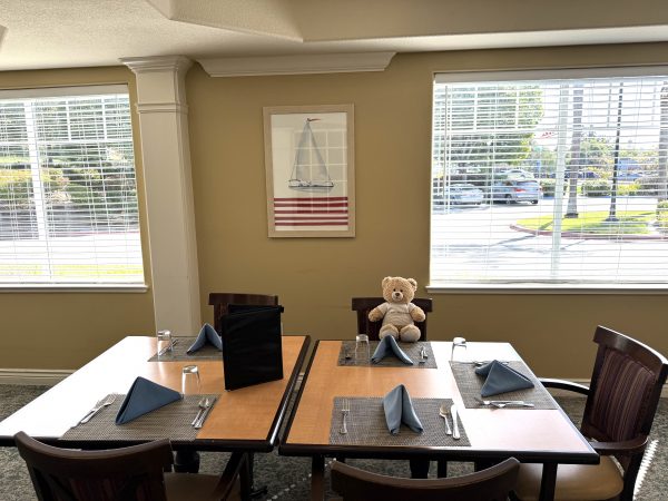 aegis-of-shadowridge-dining-area.jpeg