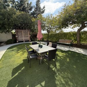aegis-of-shadowridge-outdoor-sitting-area.jpeg
