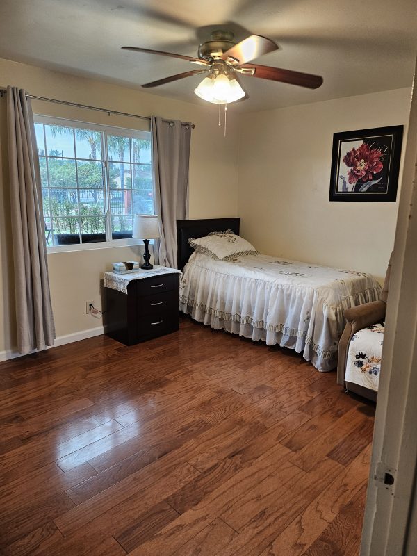 bed-of-roses-private-room-2.jpg