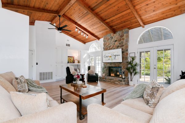 casa-zagara-inc-living-room-2.jpg
