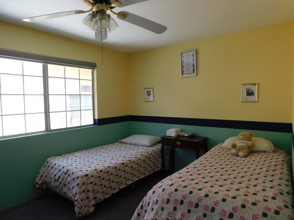estancia-los-anos-de-oro-4---shared-room.jpg