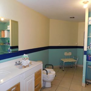 estancia-los-anos-de-oro-5---bathroom.jpg