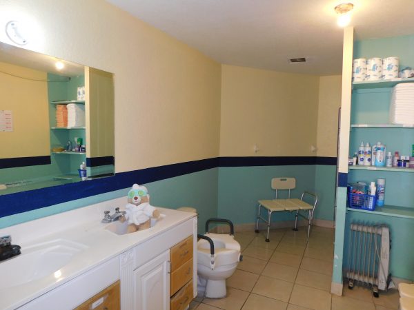 estancia-los-anos-de-oro-5---bathroom.jpg