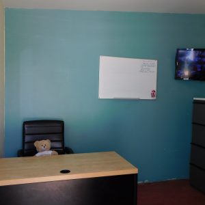 estancia-los-anos-de-oro-office.jpg