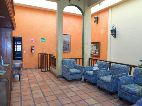 hacienda-anos-de-oro-sitting-area-2.jpg