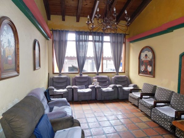 hacienda-anos-de-oro-sitting-room.jpg
