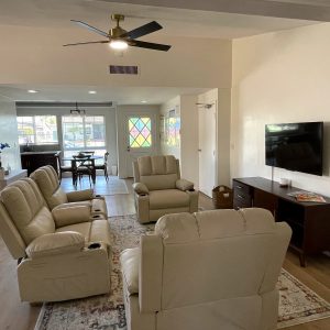 harmony-grove-assisted-living-living-room.jpeg