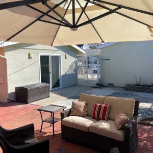 harmony-grove-assisted-living-patio.jpeg