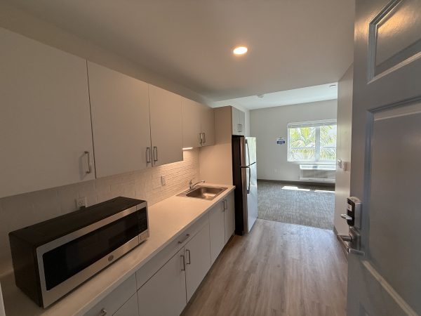the-pavilion-at-tecolote-canyon-empty-kitchenette.jpeg