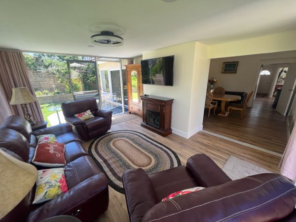 anas-elder-care-3---living-room.jpeg