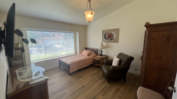 anas-elder-care-6---private-room.jpg