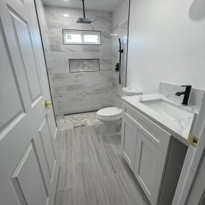golden-heart-home-care-4---roll-in-shower.jpeg