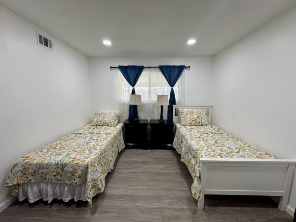 golden-heart-home-care-shared-room.jpeg