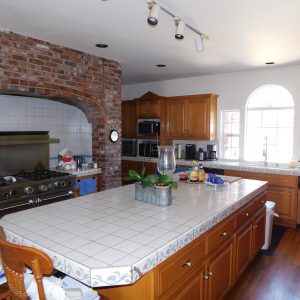 melrose-place-kitchen.jpg