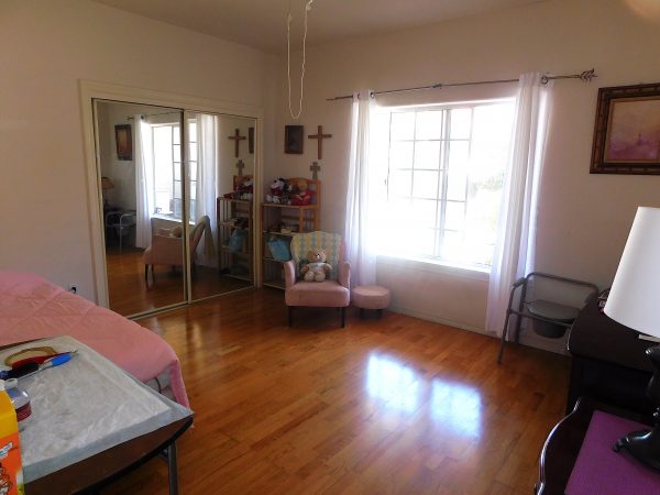 melrose-place-private-room-1.jpg