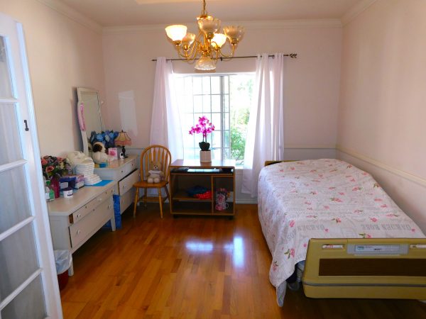 melrose-place-private-room-3.jpg
