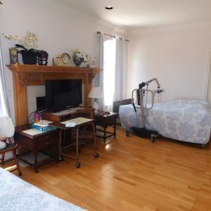 melrose-place-shared-room-1---2.jpg
